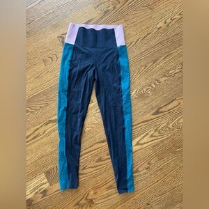 Sweaty Betty Power Leggings in Black and Purple